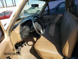 1989 Ford F-150 with VIN 1FTDF15Y6KKB77485, listed as a Copart auction lot 48943525 with 95,808 mi miles and Salvage Title. Bid and sale history available at carsss.com. Image 10.