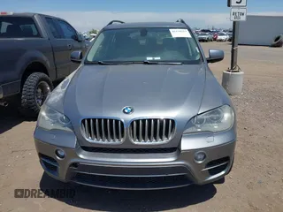 2013 BMW X5 xDrive50i with VIN 5UXZV8C56D0C15064, listed as a IAAI auction lot 42179213 with Not provided miles and . Bid and sale history available at DreamBid. Image 6.