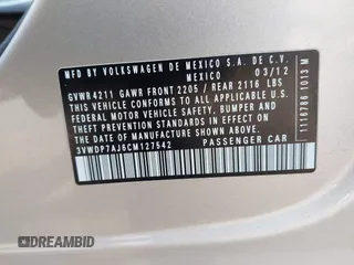 2012 Volkswagen Jetta SE z VIN 3VWDP7AJ6CM127542, wystawiony jako IAAI lot #42405701 z przebiegiem 137 240 mil mil oraz . Historia ofert i sprzedaży dostępna na DreamBid. Obrazek 9.