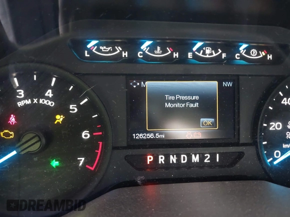 2016 Ford F-150 XL with VIN 1FTEW1CG9GKE76975, listed as a IAAI auction lot 41341159 with 126,256 mi miles and . Bid and sale history available at carsss.com. Image 7.