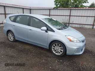 2014 Toyota Prius Two z VIN JTDZN3EU7EJ001847, wystawiony jako IAAI lot #42312233 z przebiegiem 183 145 mil mil oraz . Historia ofert i sprzedaży dostępna na DreamBid. Obrazek 1.