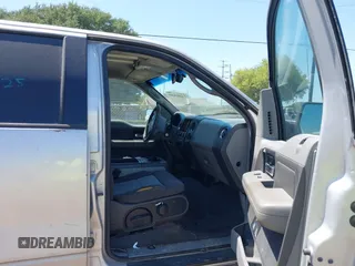 2004 Ford F-150 XLT with VIN 1FTRW14W24KC51607, listed as a IAAI auction lot 42015269 with 1 mi miles. Bid and sale history available at carsss.com. Image 5.