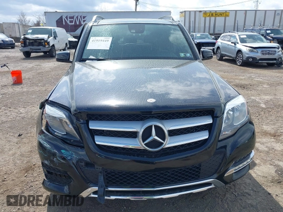 2015 Mercedes-Benz GLK with VIN WDCGG8JB4FG401022, listed as a IAAI auction lot 41919449 with 31,615 mi miles. Bid and sale history available at carsss.com. Image 12.