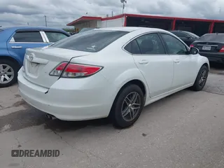 2011 Mazda Mazda6 i Sport with VIN 1YVHZ8BH7B5M09039, listed as a IAAI auction lot 41917414 with 134,688 mi miles. Bid and sale history available at carsss.com. Image 4.