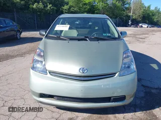 2007 Toyota Prius with VIN JTDKB20U877645725, listed as a IAAI auction lot 42190680 with Not Provided miles. Bid and sale history available at carsss.com. Image 6.