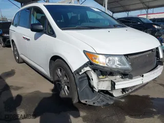 2011 Honda Odyssey EX-L with VIN 5FNRL5H67BB007777, listed as a IAAI auction lot 41402903 with 210,921 mi miles. Bid and sale history available at carsss.com. Image 1.