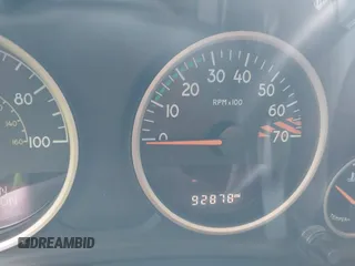 2016 Jeep Wrangler Unlimited Sahara z VIN 1C4HJWEG3GL343340, wystawiony jako IAAI lot #42683859 z przebiegiem 92 878 mil mil oraz . Historia ofert i sprzedaży dostępna na DreamBid. Obrazek 7.