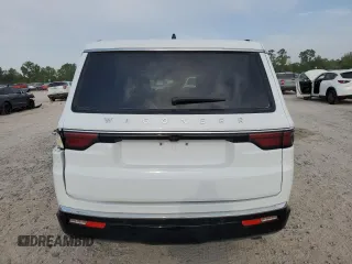 2024 Jeep Wagoneer с VIN 1C4SJUAPXRS115733, выставлен на аукционе Copart как лот 53359125 с пробегом 14 131 миль миль и Списание • Salvage title. История ставок и продаж доступна на DreamBid. Изображение 6.