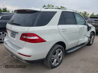 2013 Mercedes-Benz M 350 с VIN 4JGDA5HB2DA106110, выставлен на аукционе IAAI как лот 42338216 с пробегом 128 770 миль миль и . История ставок и продаж доступна на DreamBid. Изображение 4.