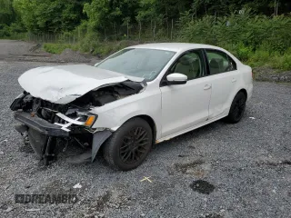 2011 Volkswagen Jetta SE with VIN 3VWDX7AJ3BM320522, listed as a Copart auction lot 60617095 with 164,863 mi miles and Salvage title. Bid and sale history available at DreamBid. Image 1.