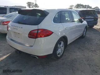 2011 Porsche Cayenne S with VIN WP1AB2A24BLA42343, listed as a IAAI auction lot 41584480 with 161,586 mi miles. Bid and sale history available at carsss.com. Image 4.