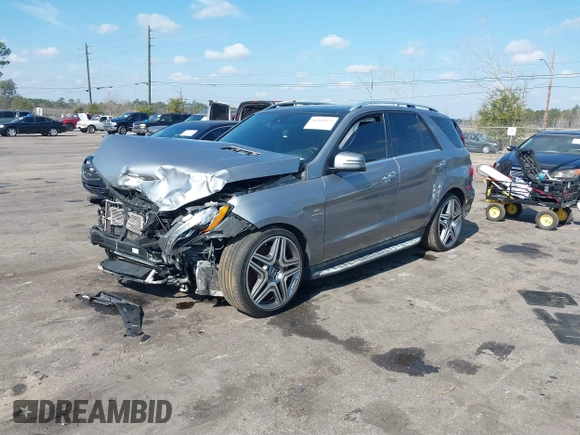 2013 Mercedes-Benz M ML 63 AMG with VIN 4JGDA7EB9DA155725, listed as a IAAI auction lot 41502675 with 64,849 mi miles. Bid and sale history available at carsss.com. Image 16.