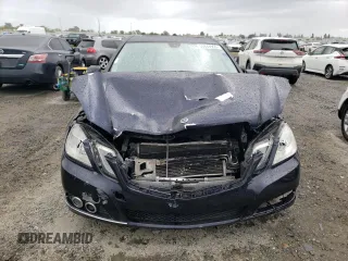 2010 Mercedes-Benz E 550 Luxury with VIN WDDHF7CB1AA248797, listed as a Copart auction lot 50844995 with 196,371 mi miles and Salvage Title. Bid and sale history available at DreamBid. Image 5.