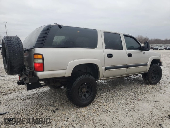 2004 Chevrolet Suburban LS with VIN 3GNGK26U94G178013, listed as a Copart auction lot 84435434 with 244,260 mi miles and Clean Title. Bid and sale history available at carsss.com. Image 3.