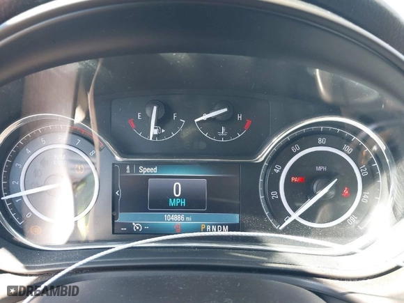 2015 Buick Regal with VIN 2G4GK5EX0F9183745, listed as a IAAI auction lot 41653498 with 104,886 mi miles. Bid and sale history available at carsss.com. Image 7.