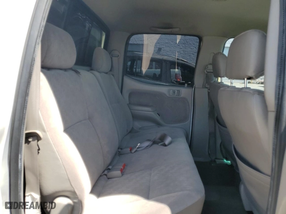 2004 Toyota Tacoma PreRunner with VIN 5TEGN92N14Z411524, listed as a Copart auction lot 52622345 with 257,196 mi miles and Salvage Title. Bid and sale history available at carsss.com. Image 10.