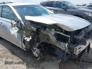 2019 Nissan Altima S with VIN 1N4BL4BV6KC211808, listed as a IAAI auction lot 41981312 with 96,362 mi miles and . Bid and sale history available at carsss.com. Image 6.
