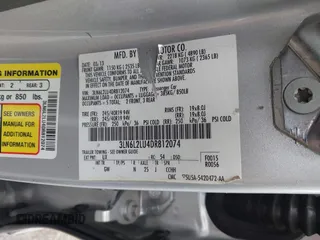 2013 Lincoln MKZ Hybrid с VIN 3LN6L2LU4DR812074, выставлен на аукционе IAAI как лот 41718862 с пробегом 248 449 миль миль и . История ставок и продаж доступна на DreamBid. Изображение 9.