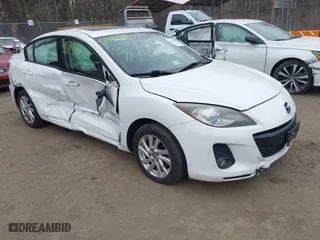 2013 Mazda Mazda3 i Grand Touring with VIN JM1BL1WP2D1781548, listed as a IAAI auction lot 41759057 with 138,915 mi miles. Bid and sale history available at carsss.com. Image 1.