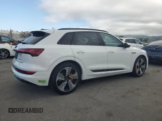 2023 Audi e-tron Premium Plus с VIN WA1LAAGE9PB025201, выставлен на аукционе Copart как лот 50419185 с пробегом 20 102 миль миль и Списание • Salvage title. История ставок и продаж доступна на DreamBid. Изображение 3.
