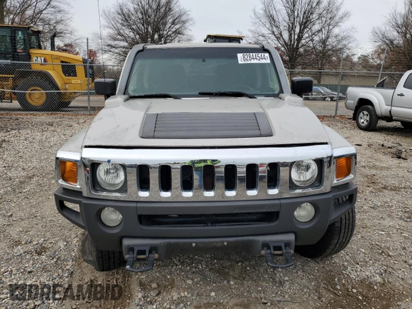 2006 Hummer H3 with VIN 5GTDN136968124294, listed as a Copart auction lot 82844544 with 135,828 mi miles and Clean Title. Bid and sale history available at carsss.com. Image 5.