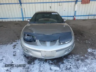 1999 Pontiac Firebird Firebird z VIN 2G2FS22K6X2225812, wystawiony jako Copart lot #88080985 z przebiegiem 149 684 mil mil oraz Czysty tytuł • Clean title. Historia ofert i sprzedaży dostępna na DreamBid. Obrazek 5.