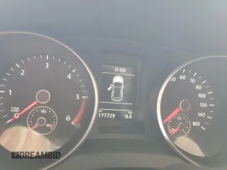 2014 Volkswagen Golf TDI w/Sunroof & Nav с VIN WVWDM7AJ0EW011395, выставлен на аукционе Copart как лот 71323244 с пробегом 177 729 миль миль и Чистый • Clean title. История ставок и продаж доступна на DreamBid. Изображение 9.