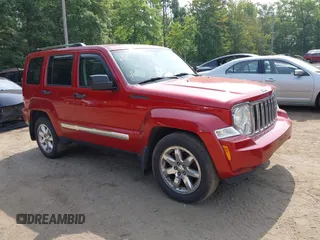 2008 Jeep Liberty Limited z VIN 1J8GN58K68W194411, wystawiony jako IAAI lot #42505392 z przebiegiem 95 084 mil mil oraz . Historia ofert i sprzedaży dostępna na DreamBid. Obrazek 1.