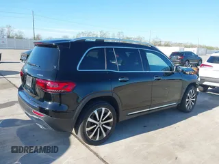 2023 Mercedes-Benz GLB 250 z VIN W1N4M4GB7PW265227, wystawiony jako IAAI lot #41863342 z przebiegiem 31 452 mil mil oraz . Historia ofert i sprzedaży dostępna na DreamBid. Obrazek 4.