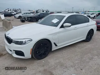 2019 BMW 5 Series 530e with VIN WBAJA9C58KB389245, listed as a IAAI auction lot 42111193 with 88,383 mi miles and . Bid and sale history available at DreamBid. Image 17.