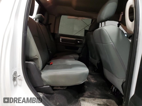 2018 Ram 2500 SLT z VIN 3C6TR5DT3JG411238, wystawiony jako Copart lot #47353895 z przebiegiem 127 544 mil mil oraz Szkoda całkowita • Salvage title. Historia ofert i sprzedaży dostępna na DreamBid. Obrazek 11.