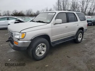 1998 Toyota 4Runner SR5 z VIN JT3HN86R0W0185043, wystawiony jako Copart lot #43425065 z przebiegiem 195 992 mil mil oraz Szkoda całkowita • Salvage title. Historia ofert i sprzedaży dostępna na DreamBid. Obrazek 1.