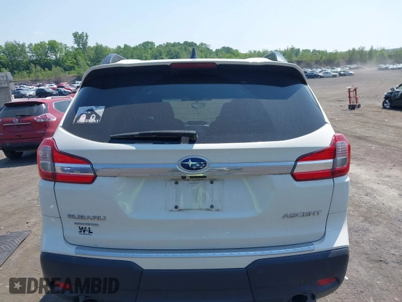 2021 Subaru Ascent Premium z VIN 4S4WMAFDXM3421268, wystawiony jako IAAI lot #42423103 z przebiegiem 64 087 mil mil oraz . Historia ofert i sprzedaży dostępna na DreamBid. Obrazek 16.