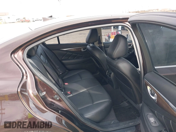 2018 Infiniti Q50 3.0t Luxe with VIN JN1EV7AR2JM445138, listed as a IAAI auction lot 41851019 with 75,018 mi miles. Bid and sale history available at carsss.com. Image 8.