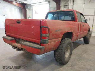 1996 Dodge Ram 1500 with VIN 3B7HF13Z0TG166231, listed as a IAAI auction lot 41472718 with 265,450 mi miles. Bid and sale history available at carsss.com. Image 4.