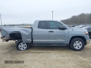 2019 Toyota Tundra 2WD SR with VIN 5TFRY5F14KX245486, listed as a IAAI auction lot 41171640 with 85,697 mi miles. Bid and sale history available at carsss.com. Image 13.