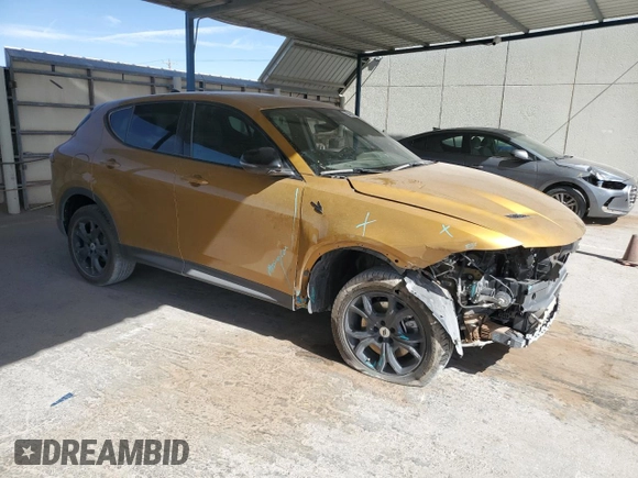 2024 Dodge Hornet GT with VIN ZACNDFAN9R3A41846, listed as a Copart auction lot 54247655 with 6,258 mi miles and Salvage title. Bid and sale history available at DreamBid. Image 4.