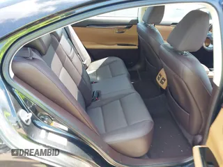 2018 Lexus ES 350 z VIN 58ABK1GG9JU104173, wystawiony jako IAAI lot #41968957 z przebiegiem 83 624 mil mil oraz . Historia ofert i sprzedaży dostępna na DreamBid. Obrazek 8.