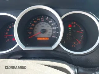 2006 Toyota Tacoma PreRunner z VIN 5TETU62N36Z173176, wystawiony jako IAAI lot #41697046 z przebiegiem 187 409 mil mil oraz . Historia ofert i sprzedaży dostępna na DreamBid. Obrazek 7.