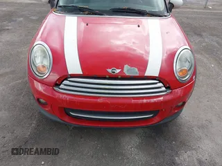 2012 MINI Hardtop with VIN WMWSU3C51CT255374, listed as a IAAI auction lot 42638610 with 165,103 mi miles and . Bid and sale history available at DreamBid. Image 6.