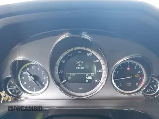2010 Mercedes-Benz E 350 Luxury with VIN WDDHF8HB7AA074586, listed as a IAAI auction lot 42628056 with 94,330 mi miles and . Bid and sale history available at DreamBid. Image 7.