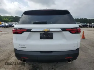 2022 Chevrolet Traverse LT Cloth z VIN 1GNERGKW1NJ188428, wystawiony jako Copart lot #55568665 z przebiegiem 24 246 mil mil oraz Szkoda całkowita • Salvage title. Historia ofert i sprzedaży dostępna na DreamBid. Obrazek 6.