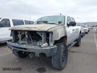 2011 GMC Sierra 1500 SLE with VIN 3GTP2VE38BG315491, listed as a IAAI auction lot 40983493 with 1 mi miles. Bid and sale history available at carsss.com. Image 6.