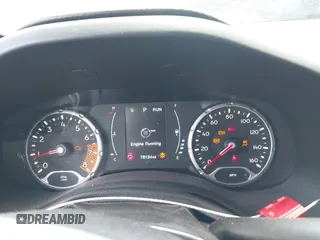 2019 Jeep Renegade Latitude z VIN ZACNJABB4KPK48494, wystawiony jako IAAI lot #42194525 z przebiegiem 76 134 mil mil oraz . Historia ofert i sprzedaży dostępna na DreamBid. Obrazek 7.