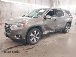 2018 Chevrolet Traverse LT z VIN 1GNEVHKW0JJ166321, wystawiony jako IAAI lot #42014168 z przebiegiem 81 442 mil mil oraz . Historia ofert i sprzedaży dostępna na DreamBid. Obrazek 18.