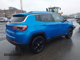 2021 Jeep Compass Limited with VIN 3C4NJDCB1MT553336, listed as a IAAI auction lot 42274150 with 85,325 mi miles and . Bid and sale history available at DreamBid. Image 4.