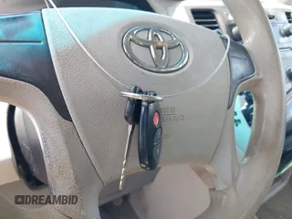 2013 Toyota Sienna L with VIN 5TDZK3DCXDS403672, listed as a IAAI auction lot 42843593 with 178,046 mi miles and . Bid and sale history available at DreamBid. Image 11.