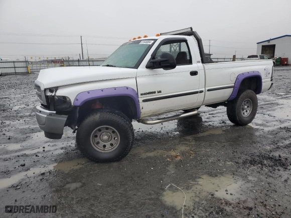 1998 Dodge Ram 1500 with VIN 1B7HF16Z2WS579700, listed as a Copart auction lot 81646884 with 328,476 mi miles and Salvage Title. Bid and sale history available at carsss.com. Image 1.