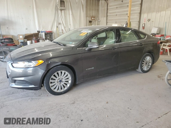 2016 Ford Fusion SE Hybrid with VIN 3FA6P0LU9GR403477, listed as a Copart auction lot 53327545 with 145,826 mi miles and Salvage Title. Bid and sale history available at carsss.com. Image 1.