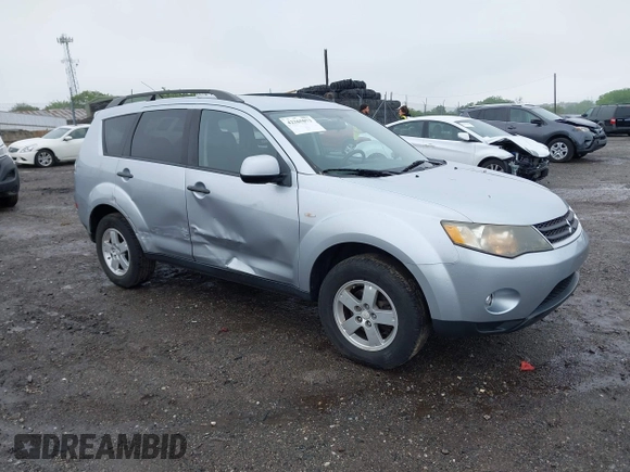 2007 Mitsubishi Outlander LS z VIN JA4MT31X67U011541, wystawiony jako IAAI lot #42265073 z przebiegiem 92 230 mil mil oraz . Historia ofert i sprzedaży dostępna na DreamBid. Obrazek 1.